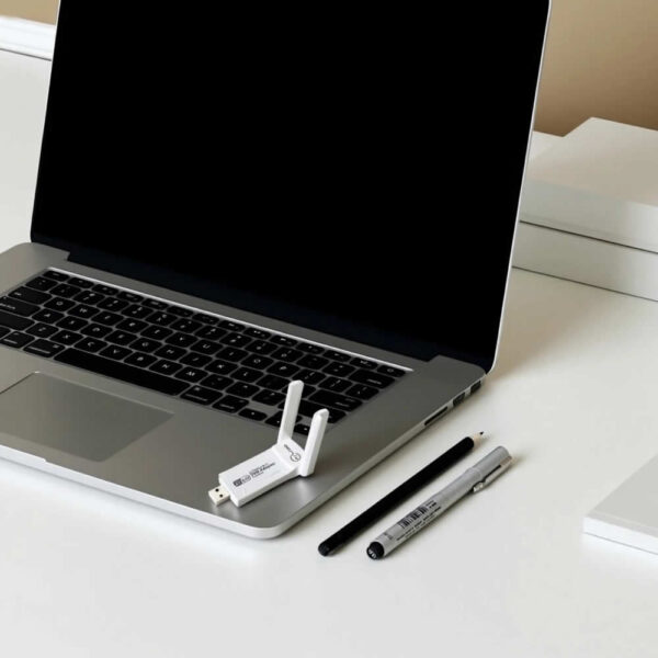 ADAPTADOR USB 3.0 WIRELESS DUAL BAND 5GHZ 1300MBPS C/ ANTENA GNRC BOX - Imagem 7